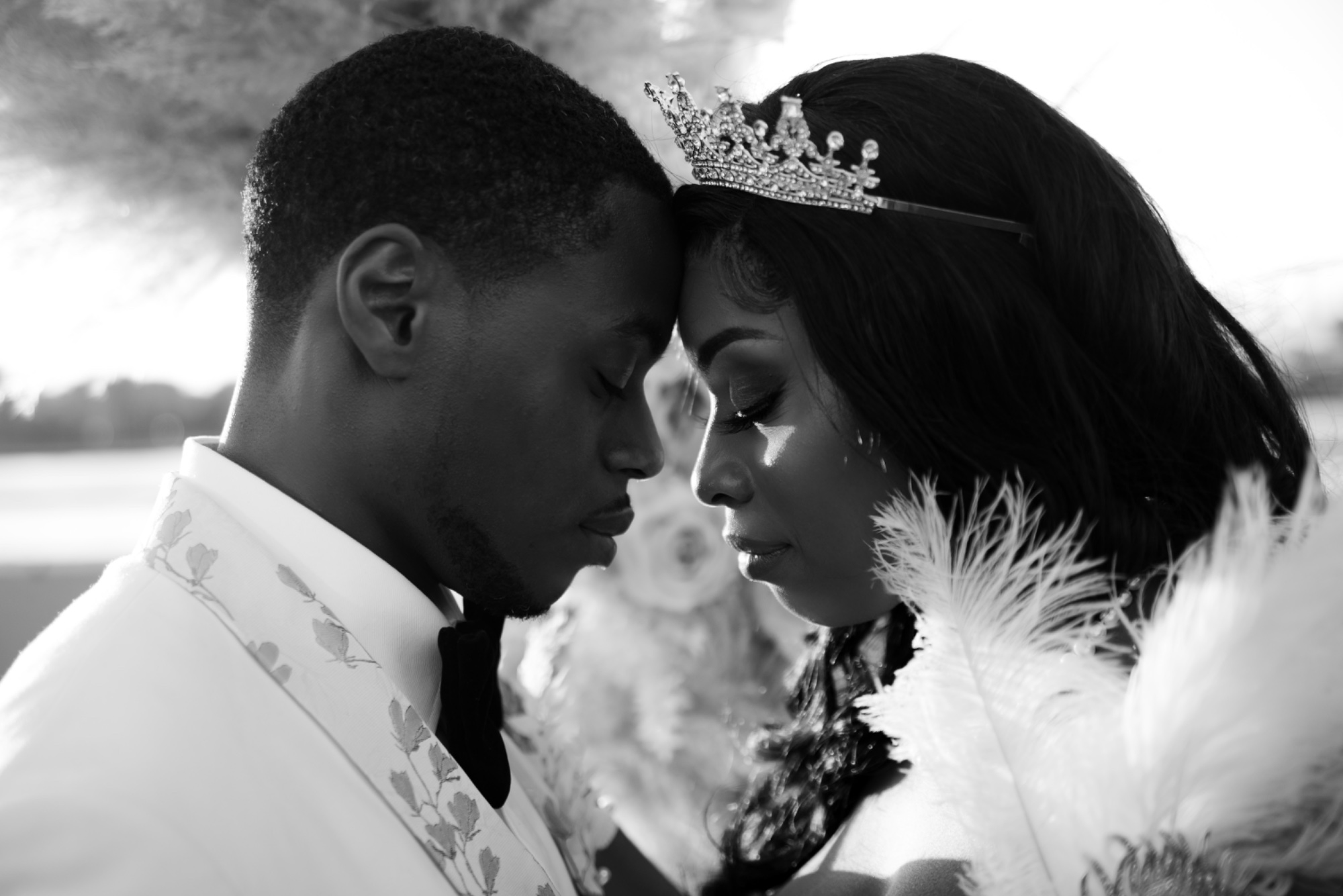 Crown forehead touch